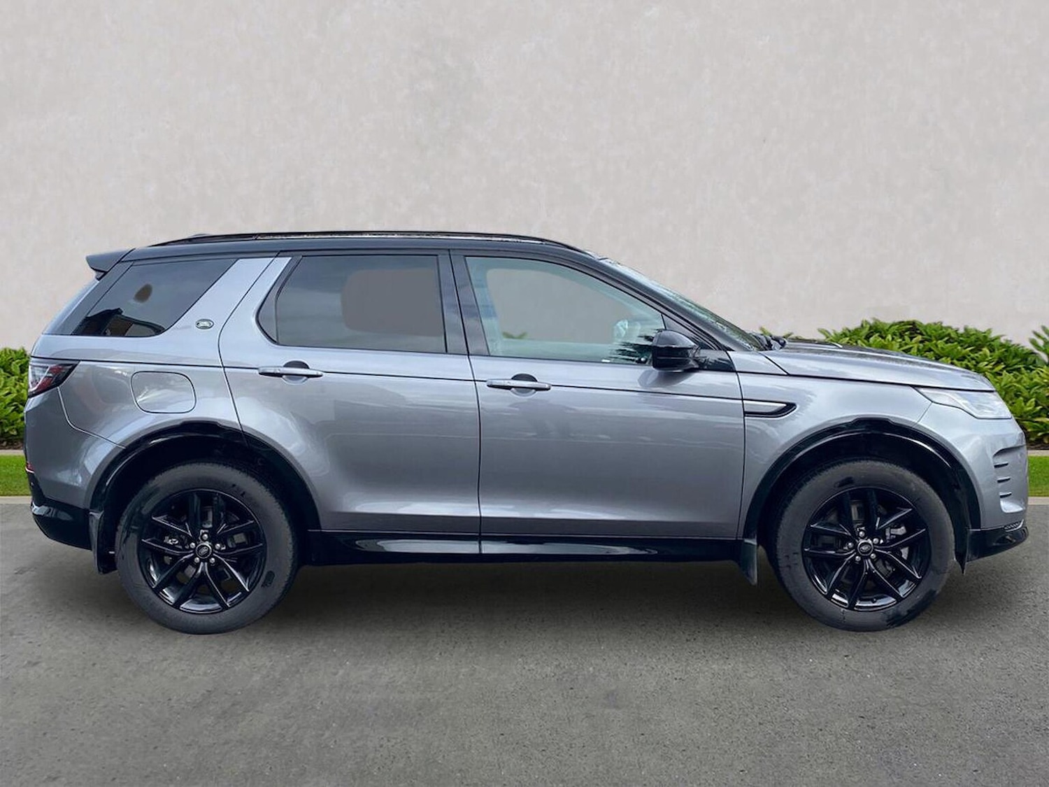 Used Land Rover Discovery Sport 2025 for sale - 77487949: Photo 5