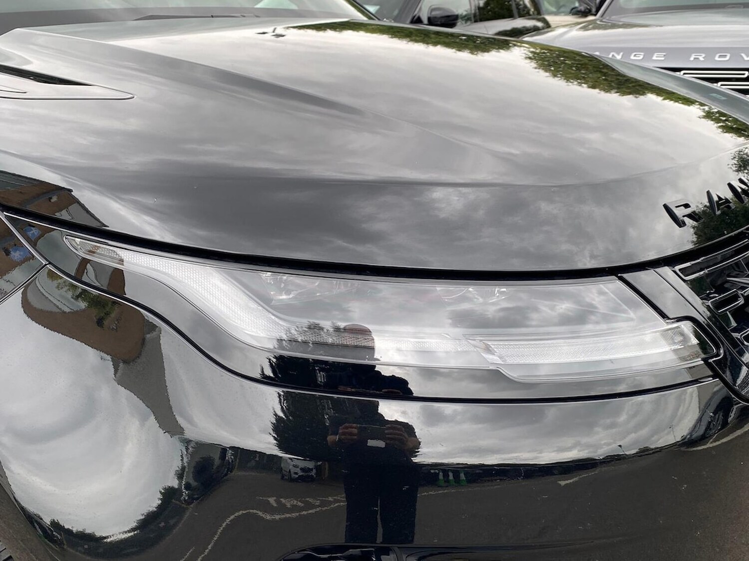 Used Land Rover Range Rover Evoque 2025 for sale - 76114312: Photo 17