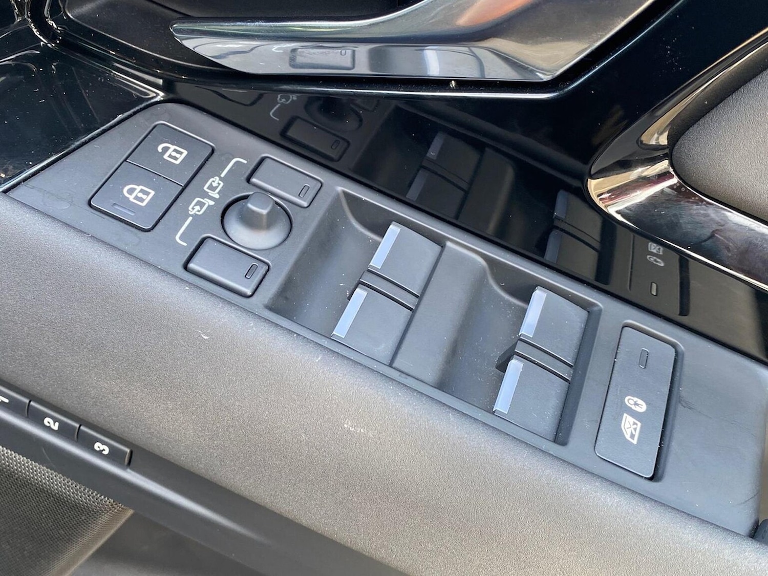 Used Land Rover Range Rover Evoque 2025 for sale - 77973927: Photo 25