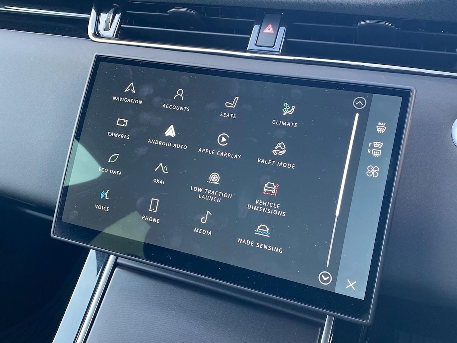 Used Land Rover Range Rover Evoque 2025 for sale - 77973927: Photo 37