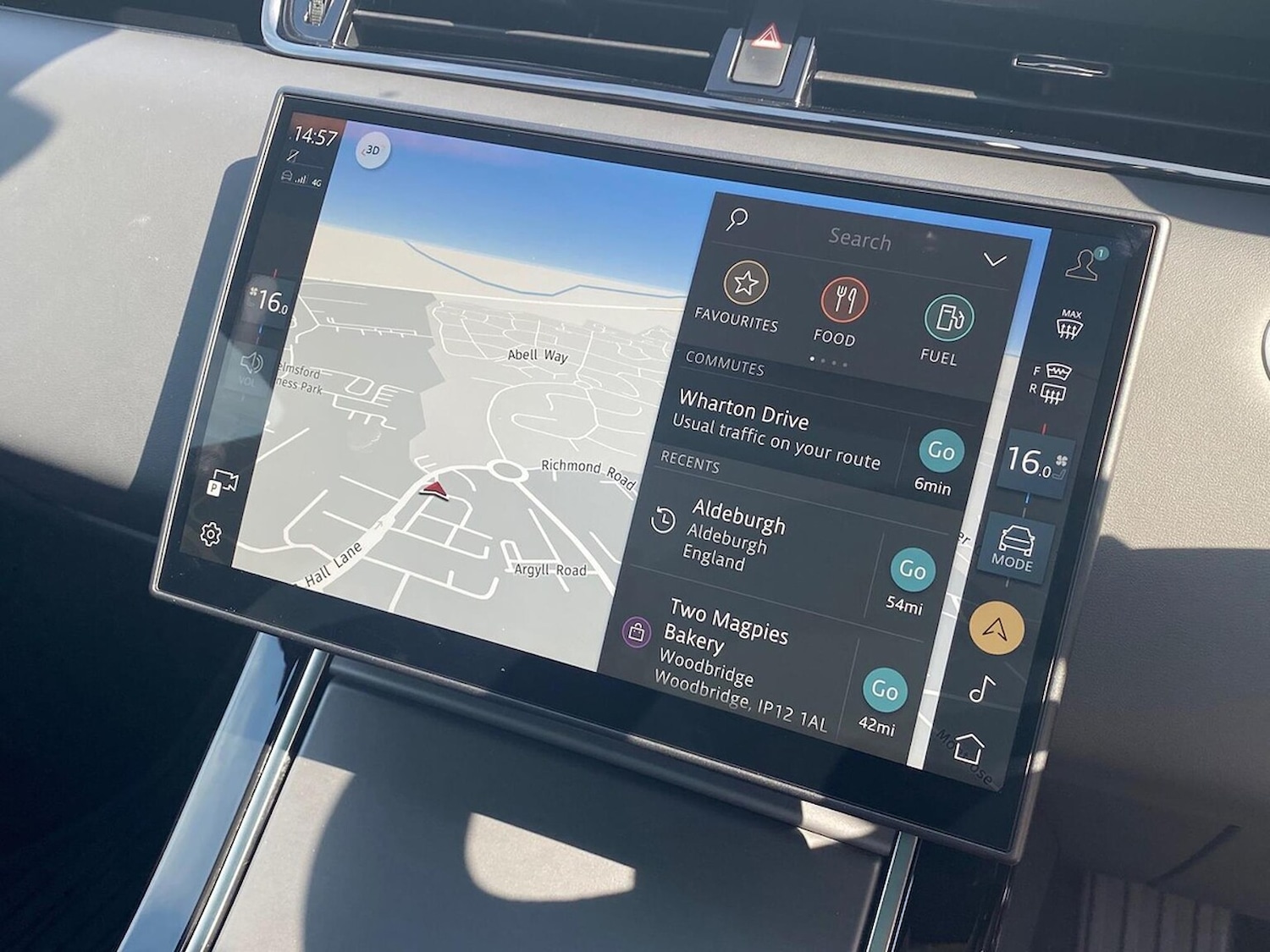 Used Land Rover Range Rover Evoque 2025 for sale - 76543037: Photo 11