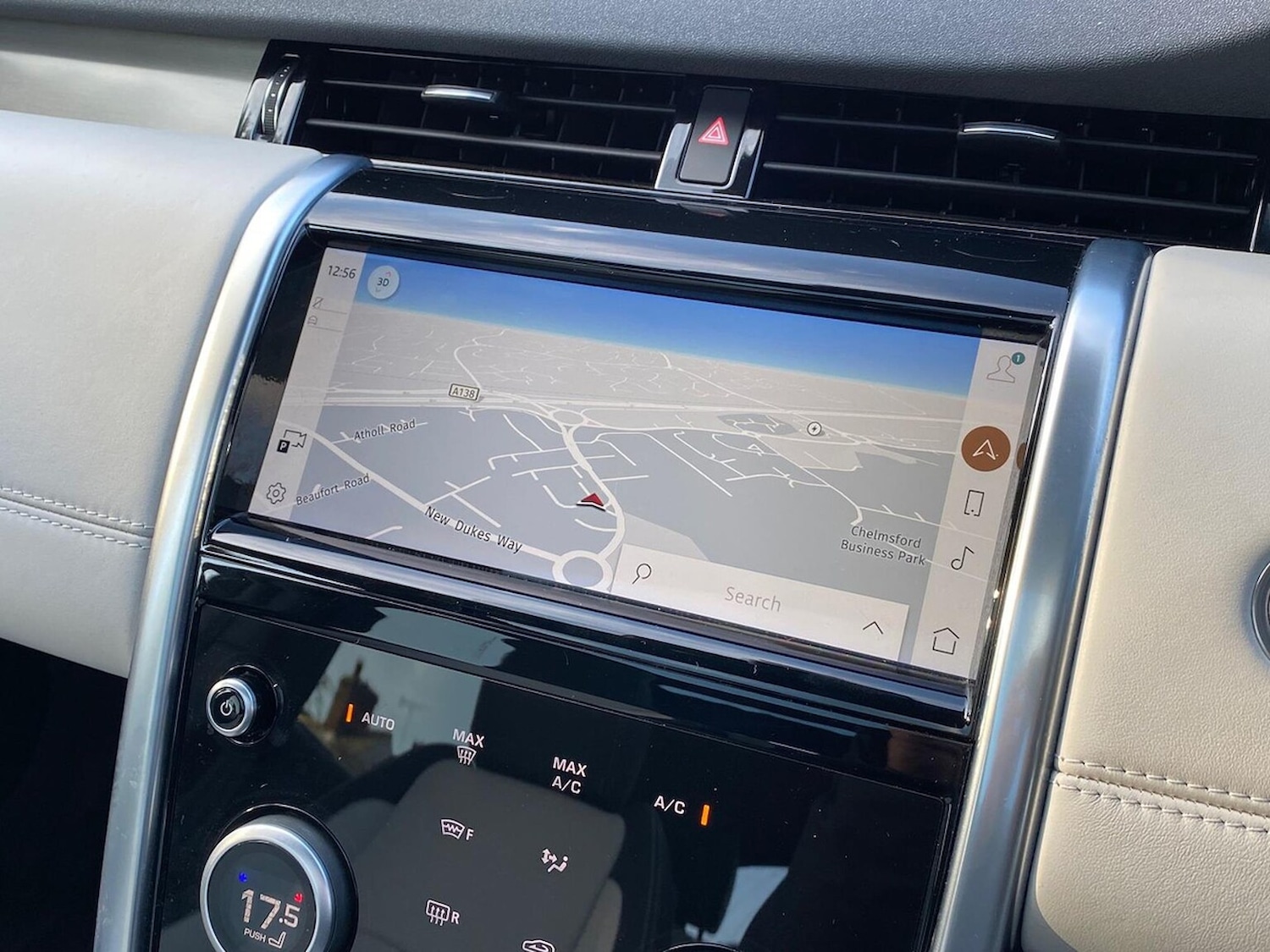 Used Land Rover Discovery Sport 2022 for sale - 76555465: Photo 11