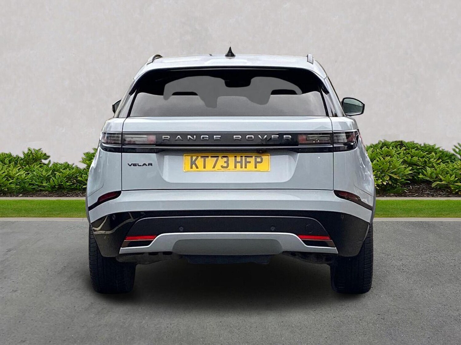 Used Land Rover Range Rover Velar 2023 for sale - 76707526: Photo 6