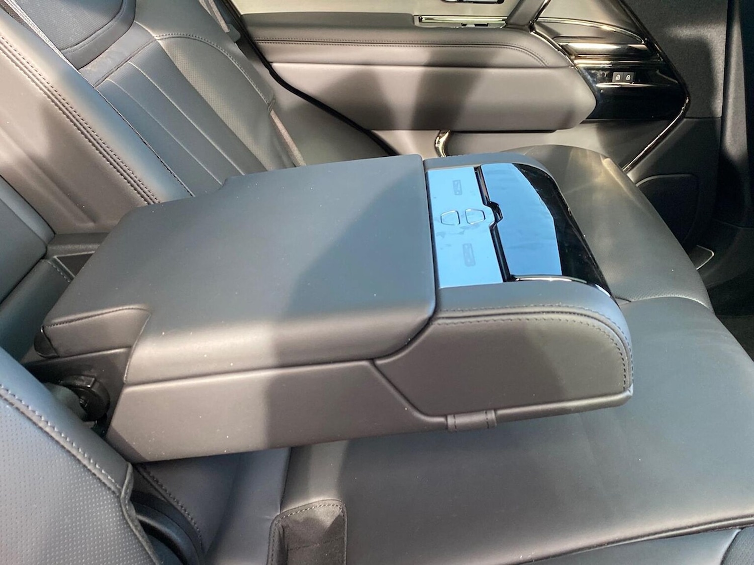 Used Land Rover Range Rover Sport 2024 for sale - 76570952: Photo 35