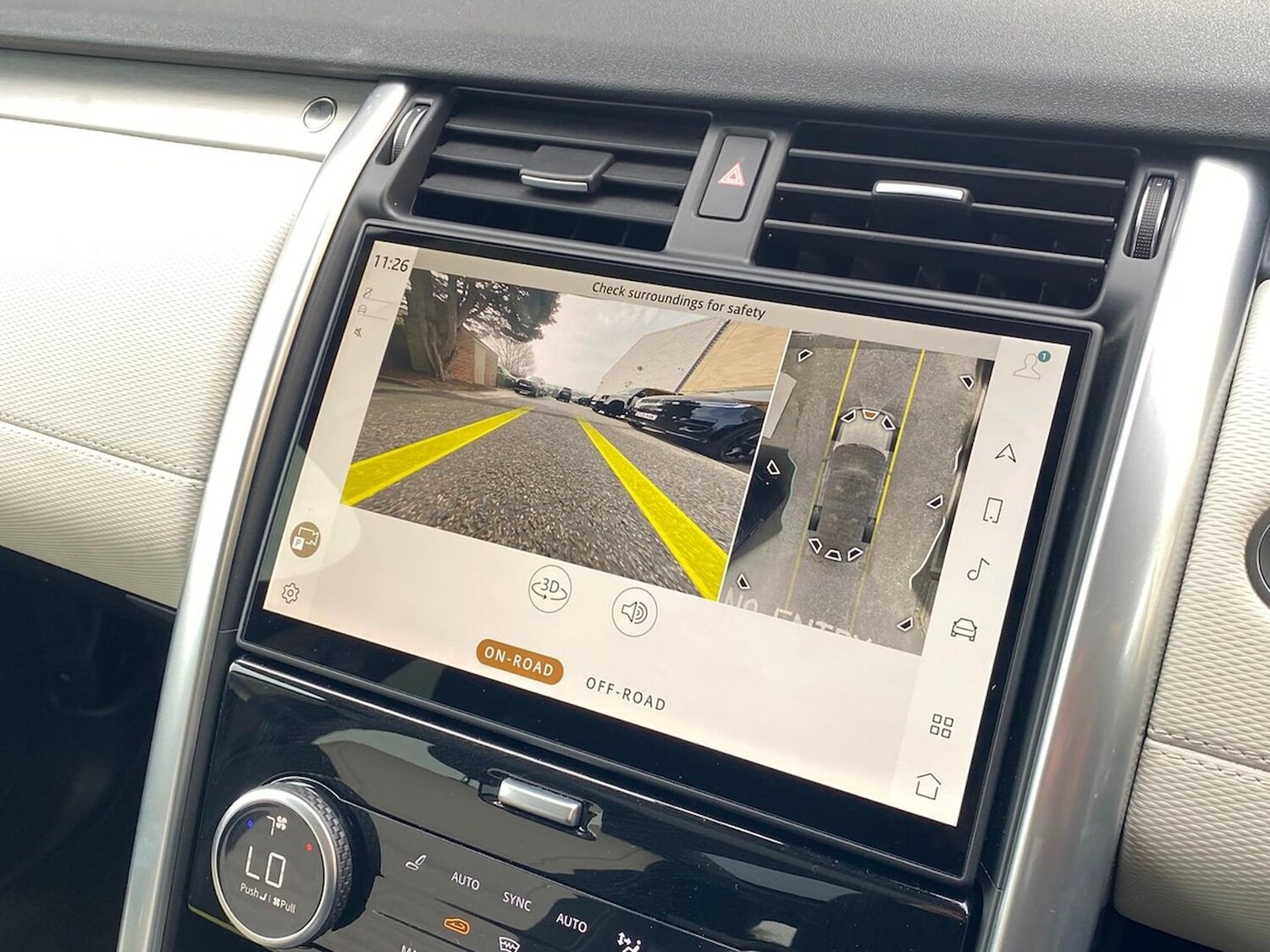 Used Land Rover Discovery 2025 for sale - 78193640: Photo 14