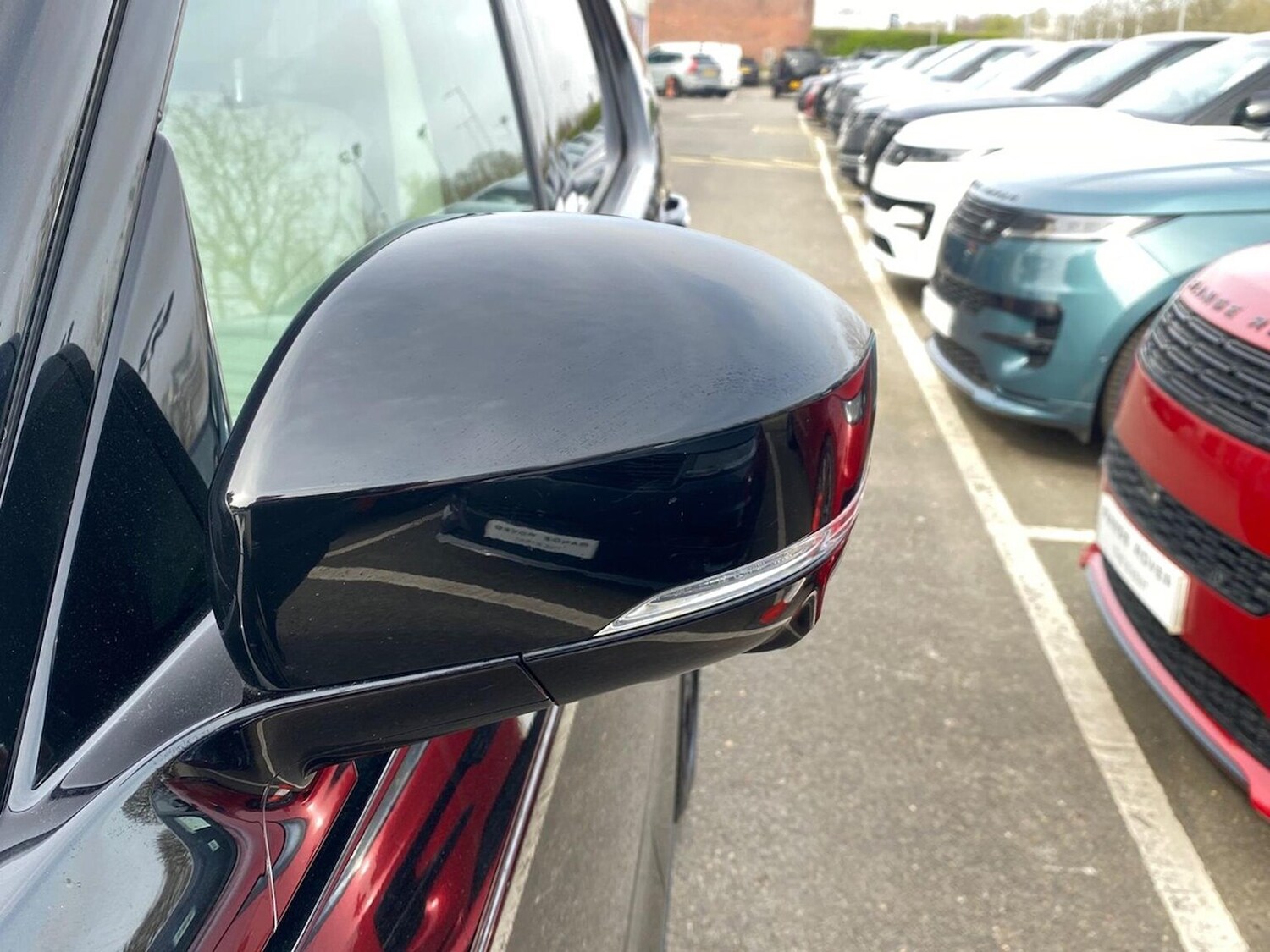 Used Land Rover Discovery 2025 for sale - 78193640: Photo 33