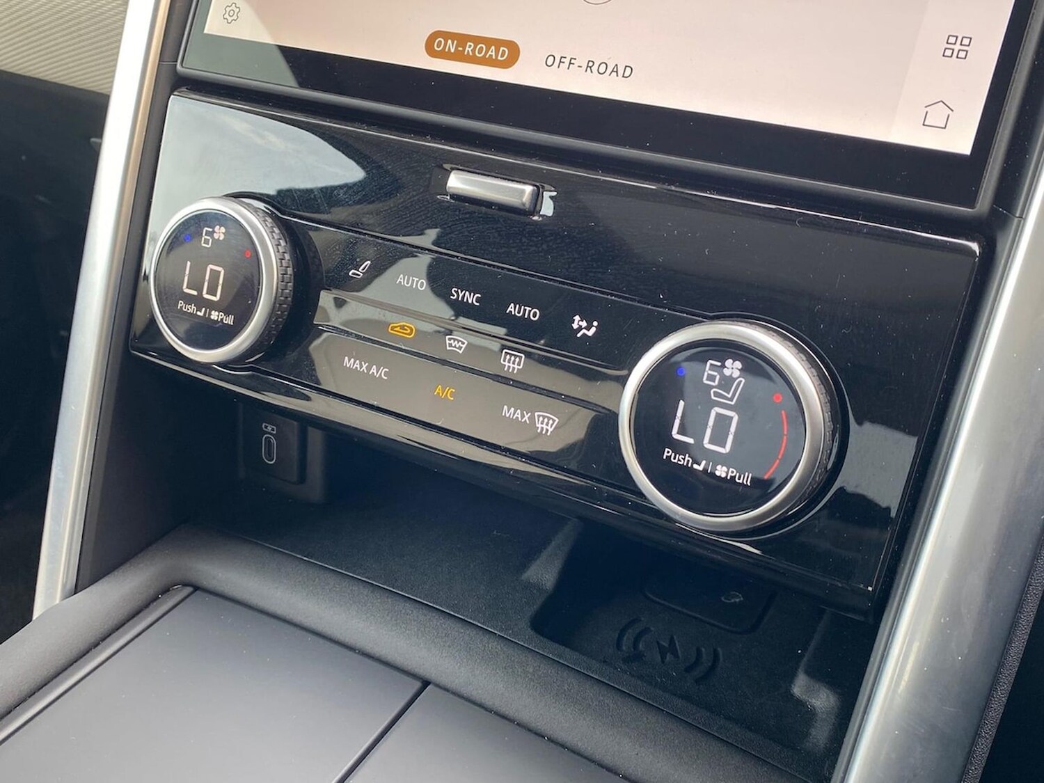 Used Land Rover Discovery 2025 for sale - 78193640: Photo 46