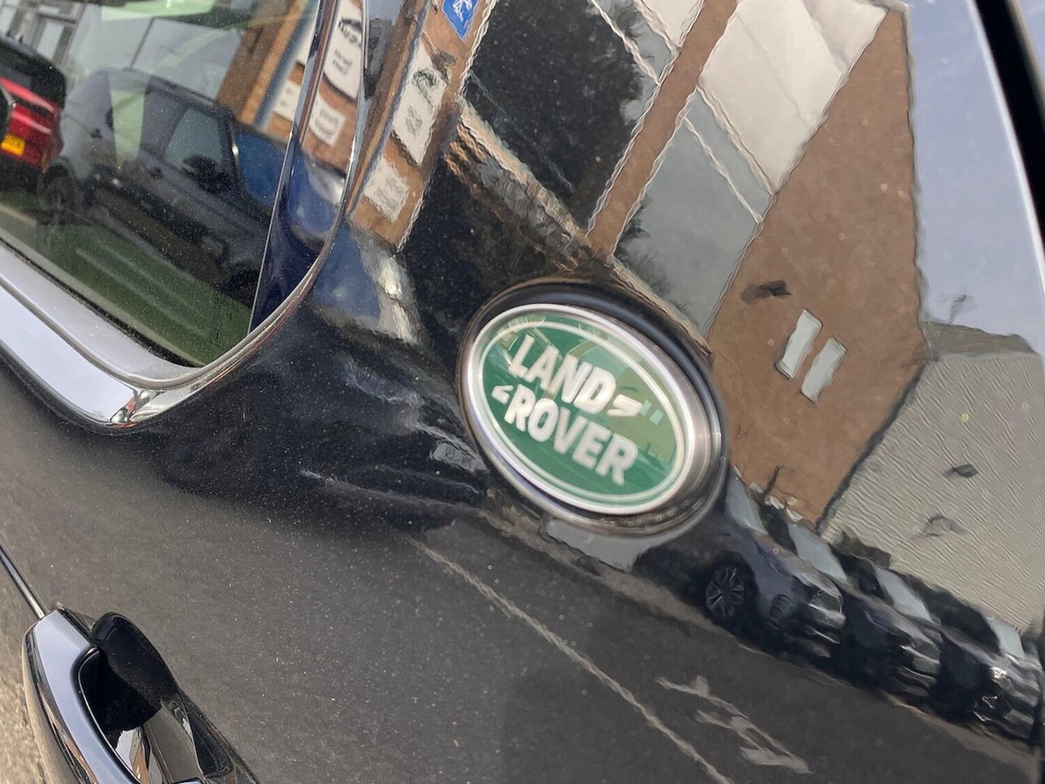 Used Land Rover Discovery 2025 for sale - 78193640: Photo 50