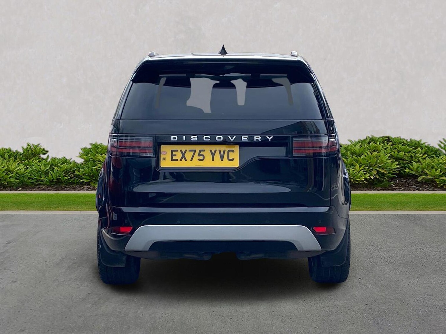 Used Land Rover Discovery 2025 for sale - 78193640: Photo 8