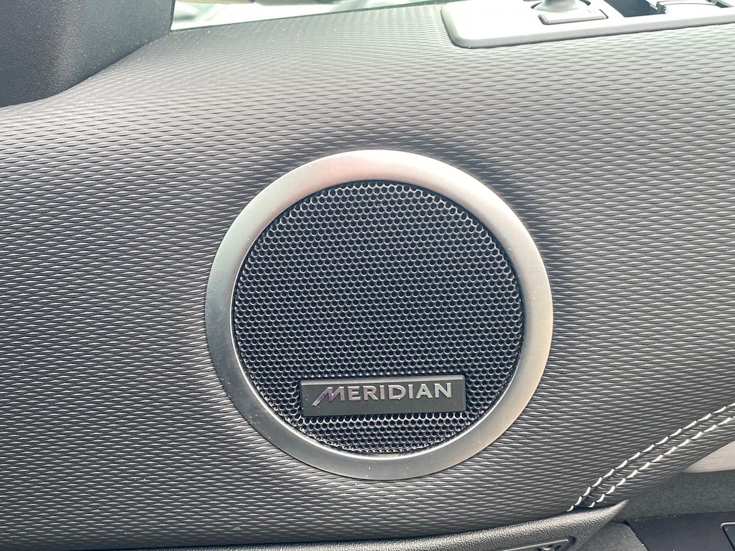 Used Land Rover Discovery 2024 for sale - 78144525: Photo 26