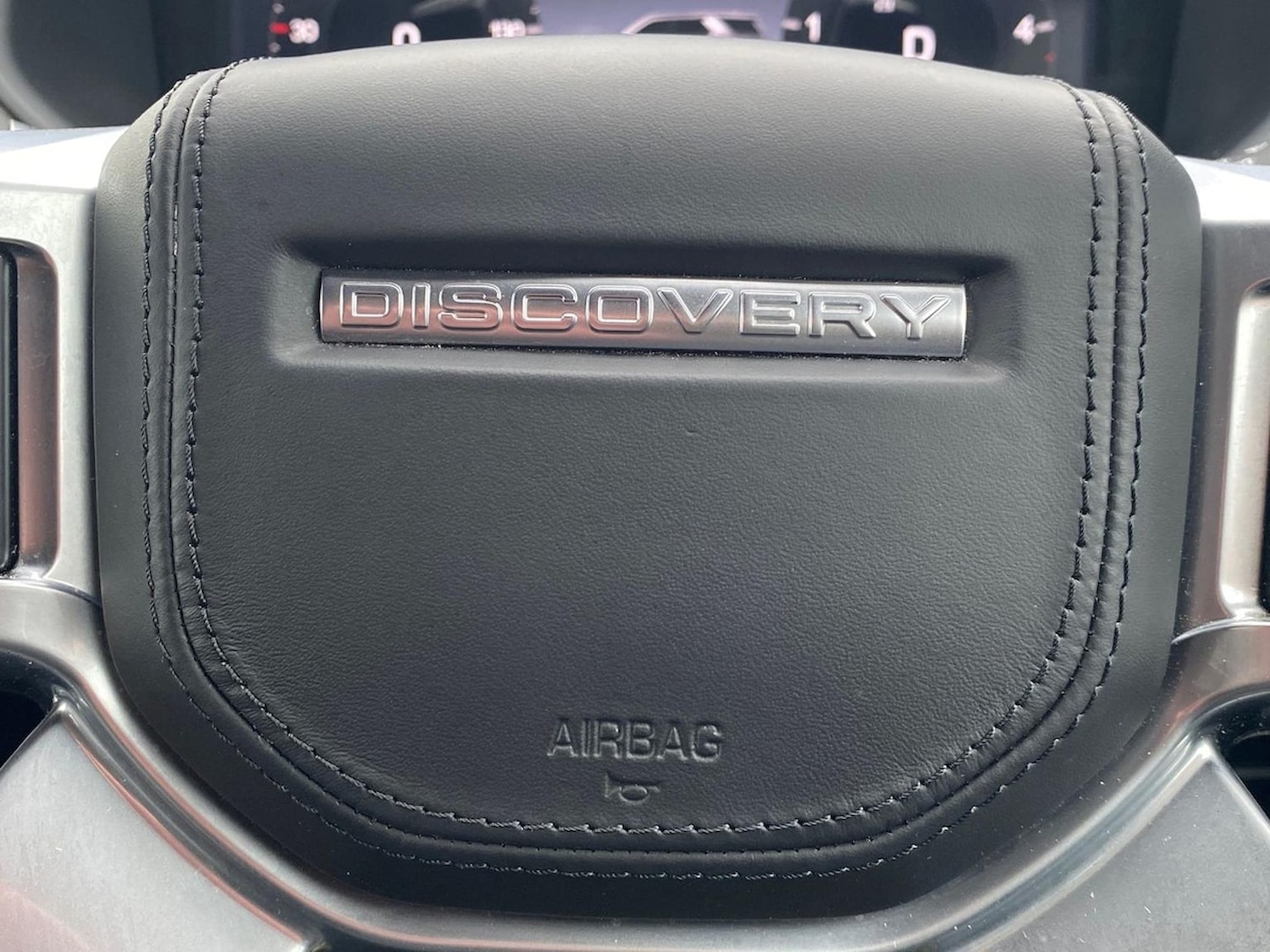 Used Land Rover Discovery 2024 for sale - 78144525: Photo 33