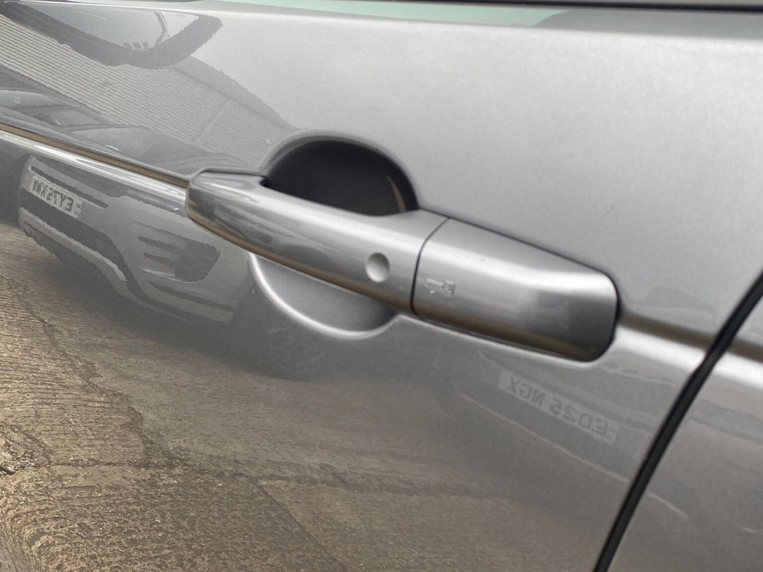 Used Land Rover Discovery 2024 for sale - 78144525: Photo 43