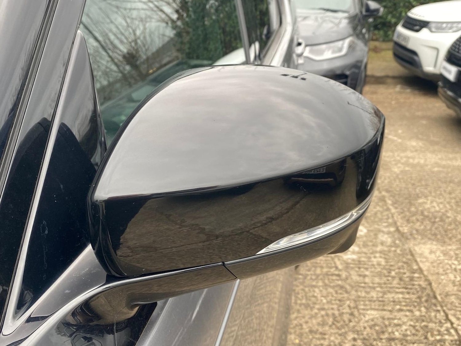 Used Land Rover Discovery 2024 for sale - 78144525: Photo 44