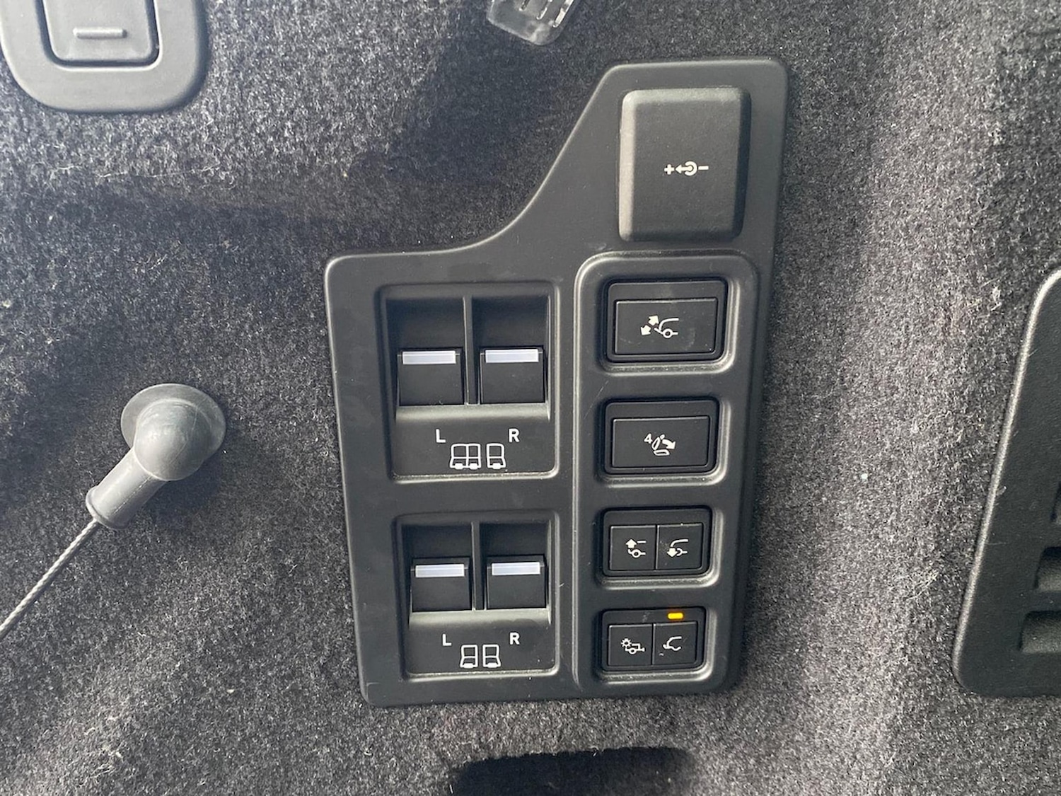 Used Land Rover Discovery 2024 for sale - 78144525: Photo 45