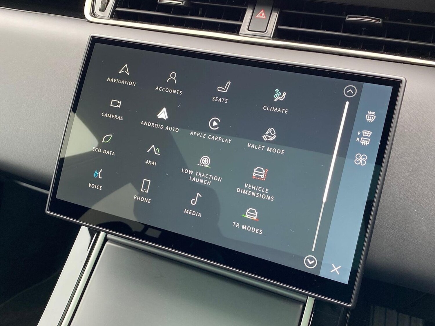 Used Land Rover Range Rover Evoque 2025 for sale - 77487995: Photo 32