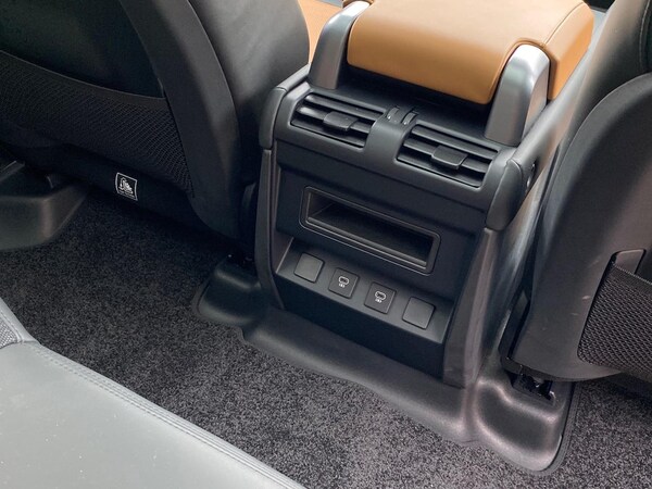 Used Land Rover Defender 2024 for sale - 76243191: Photo 18