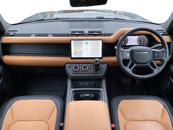 Used Land Rover Defender 2024 for sale - 76243191: Photo 9