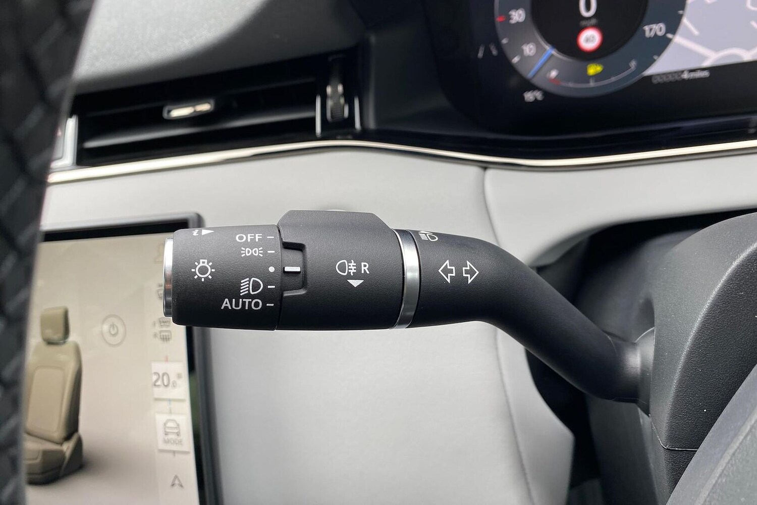 Used Land Rover Range Rover Evoque 2025 for sale - 77487912: Photo 29