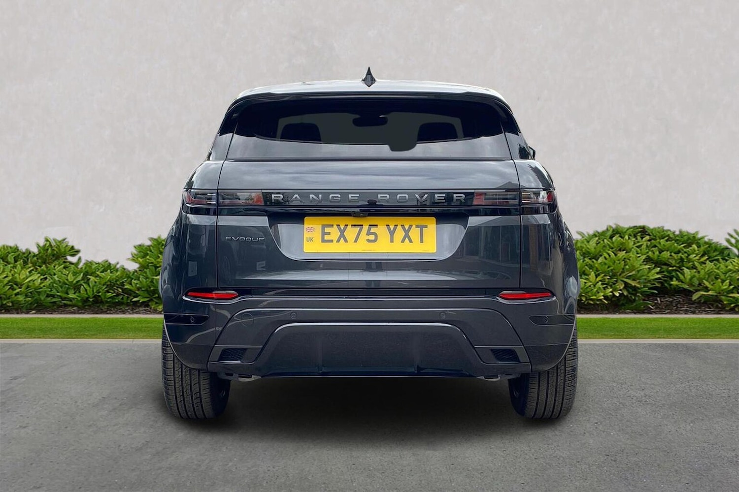 Used Land Rover Range Rover Evoque 2025 for sale - 77487912: Photo 4