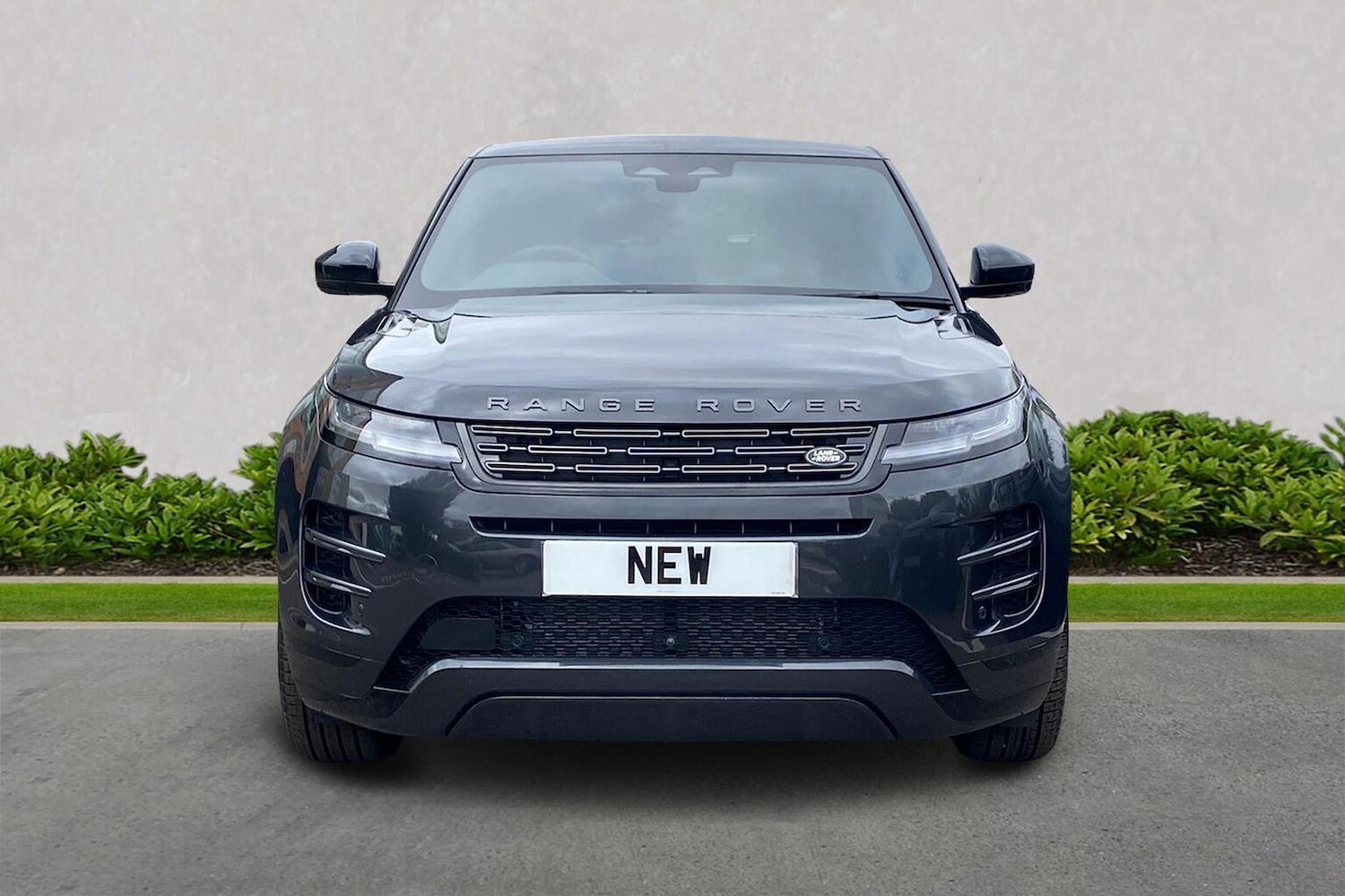 Used Land Rover Range Rover Evoque 2025 for sale - 77487912: Photo 5