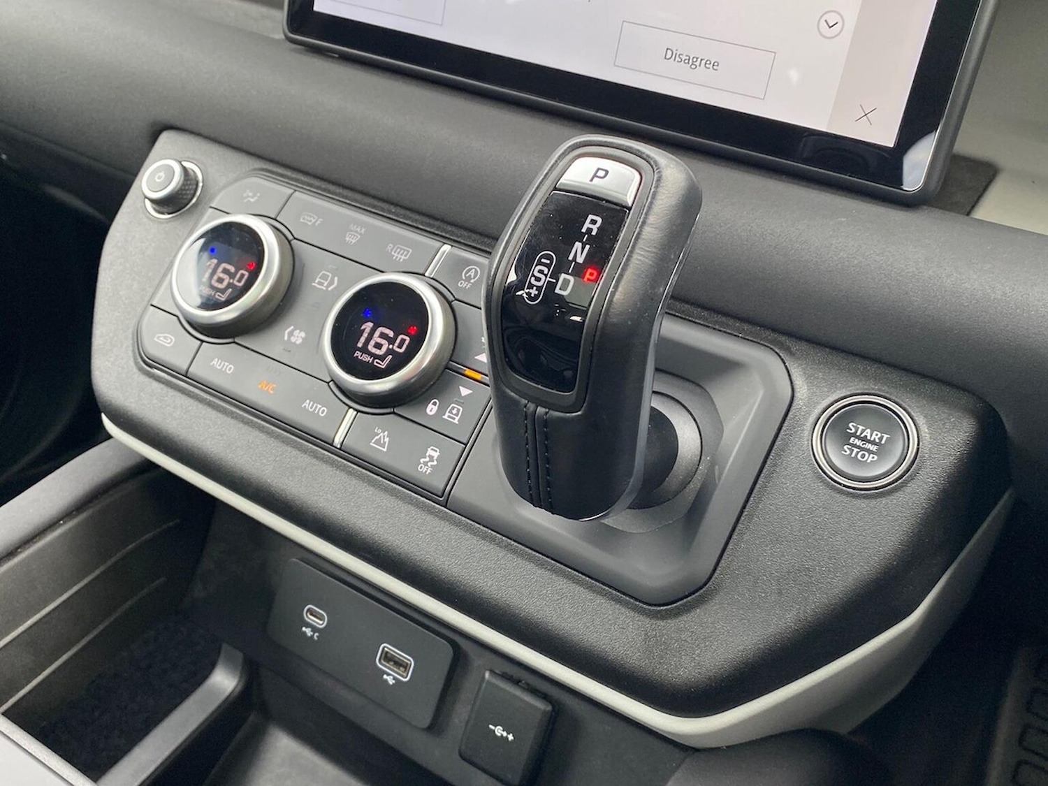 Used Land Rover Defender 2022 for sale - 76963577: Photo 13