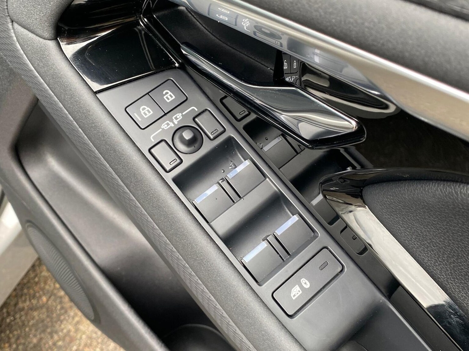 Used Land Rover Range Rover Evoque 2023 for sale - 76963572: Photo 25