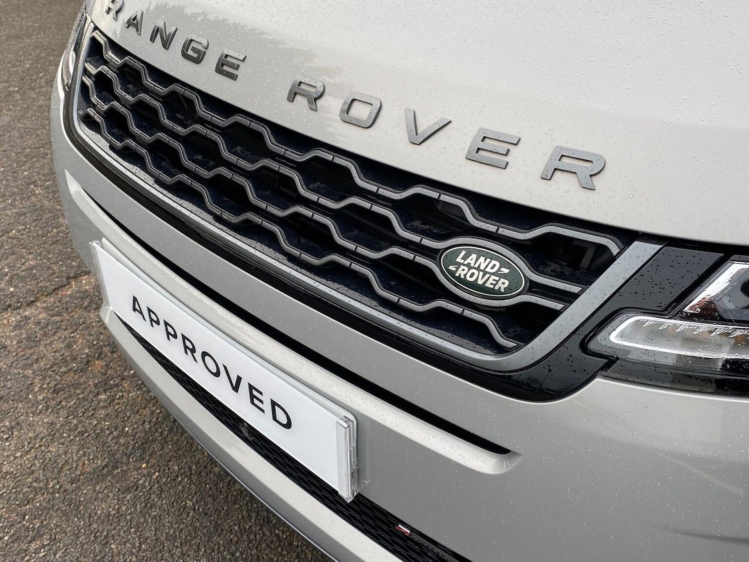 Used Land Rover Range Rover Evoque 2023 for sale - 76963572: Photo 30
