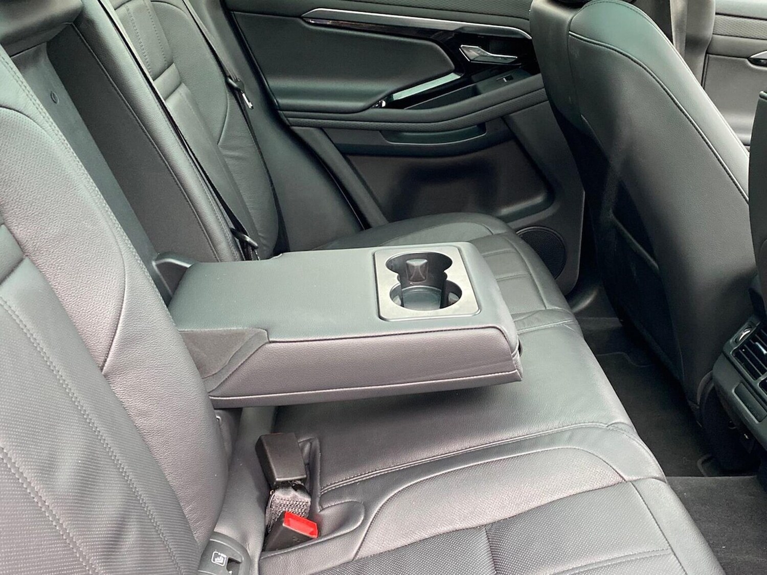 Used Land Rover Range Rover Evoque 2023 for sale - 76963572: Photo 34