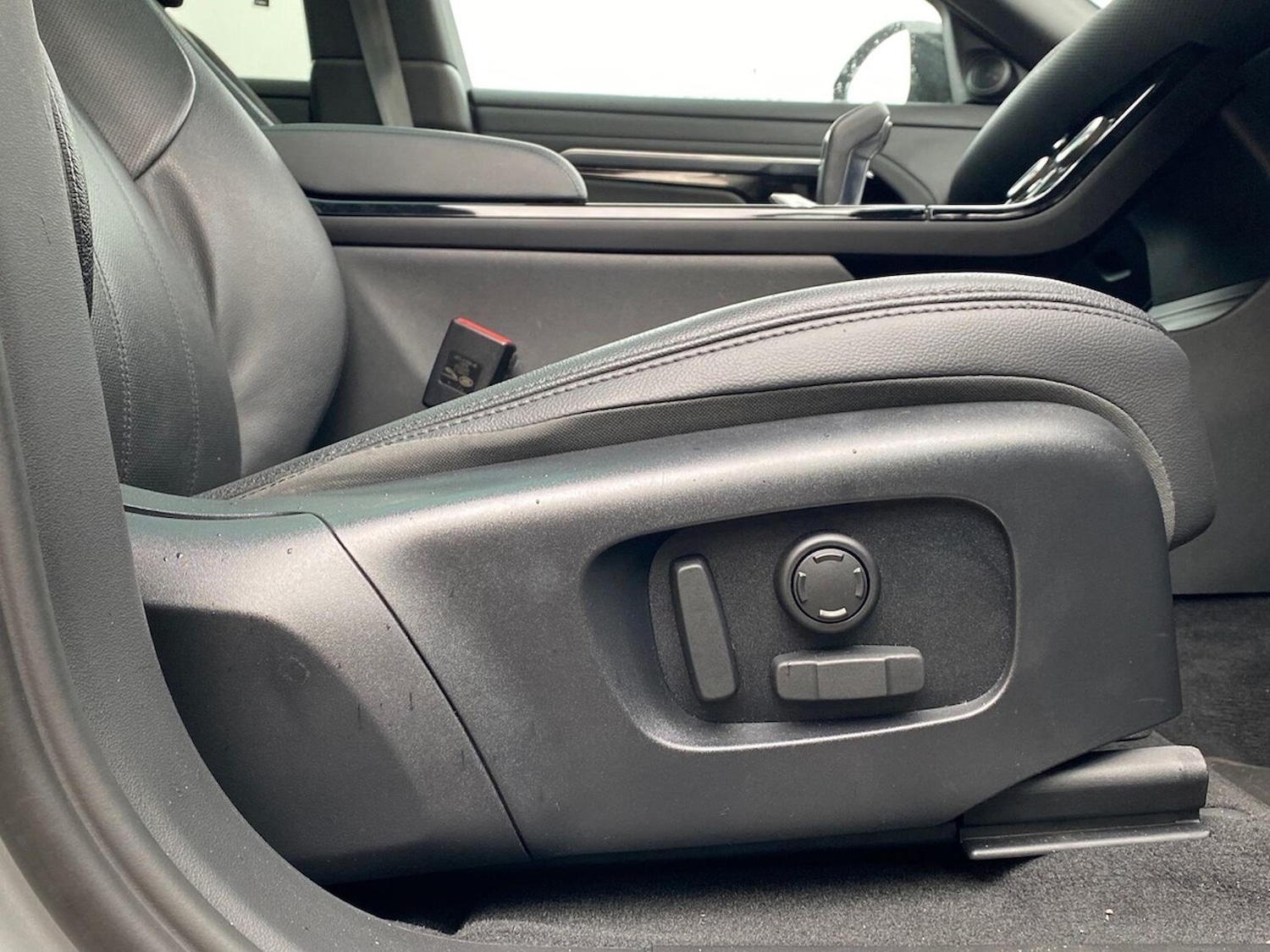 Used Land Rover Range Rover Evoque 2023 for sale - 76963572: Photo 36