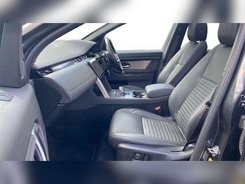 Used Land Rover Discovery Sport 2024 for sale - 78310546: Photo