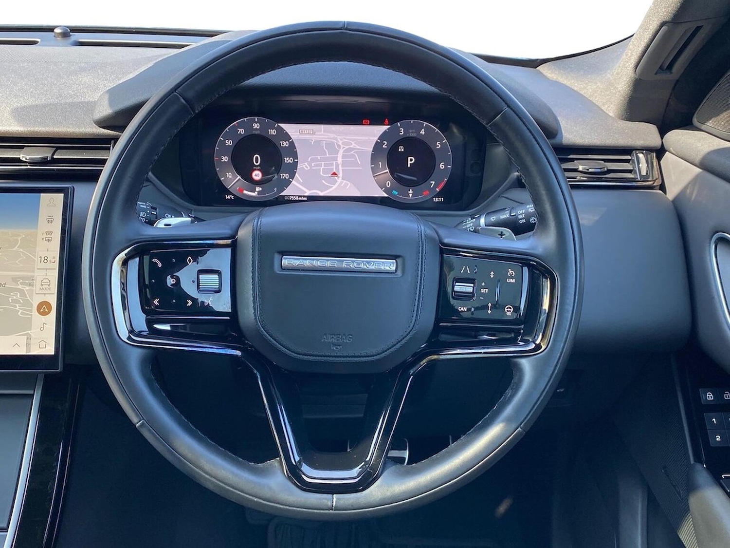 Used Land Rover Range Rover Velar 2024 for sale - 76114299: Photo 15