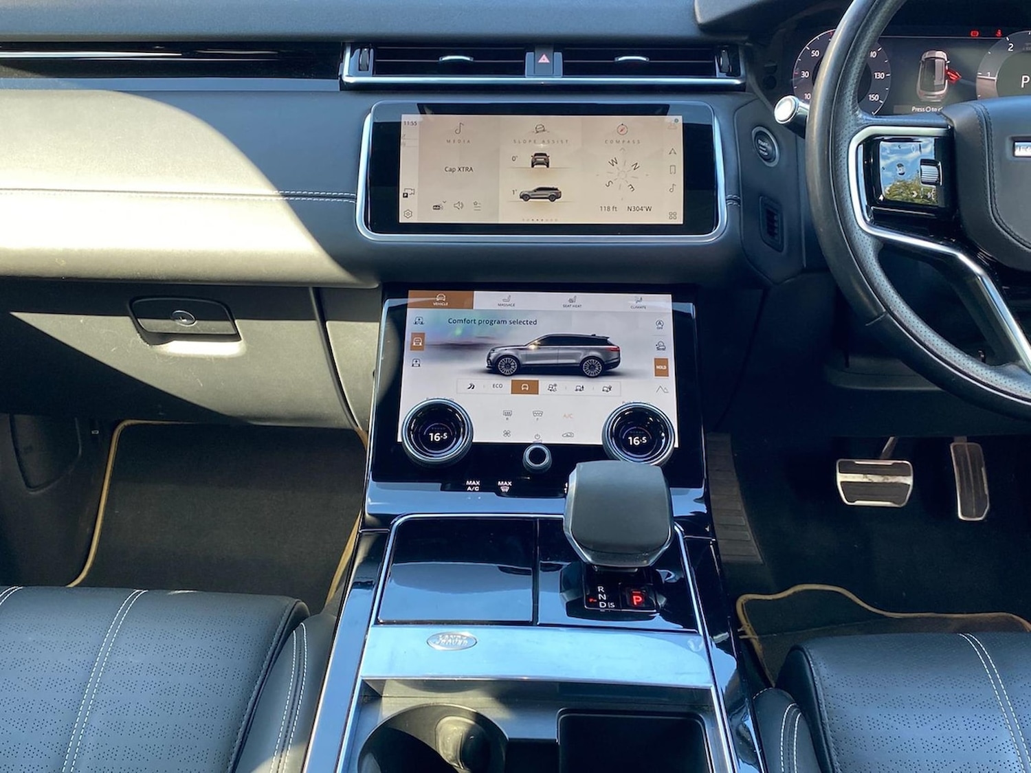 Used Land Rover Range Rover Velar 2022 for sale - 76127301: Photo 14
