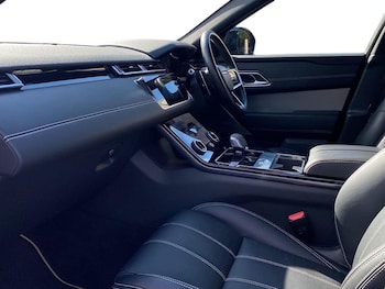 Used Land Rover Range Rover Velar 2022 for sale - 76127301: Photo 3