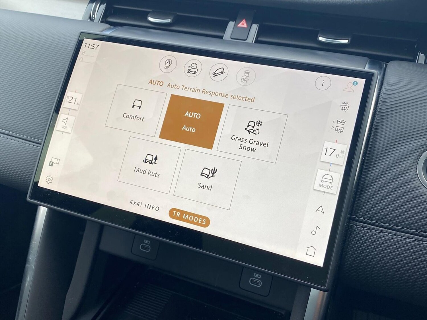 Used Land Rover Discovery Sport 2025 for sale - 78210212: Photo 40