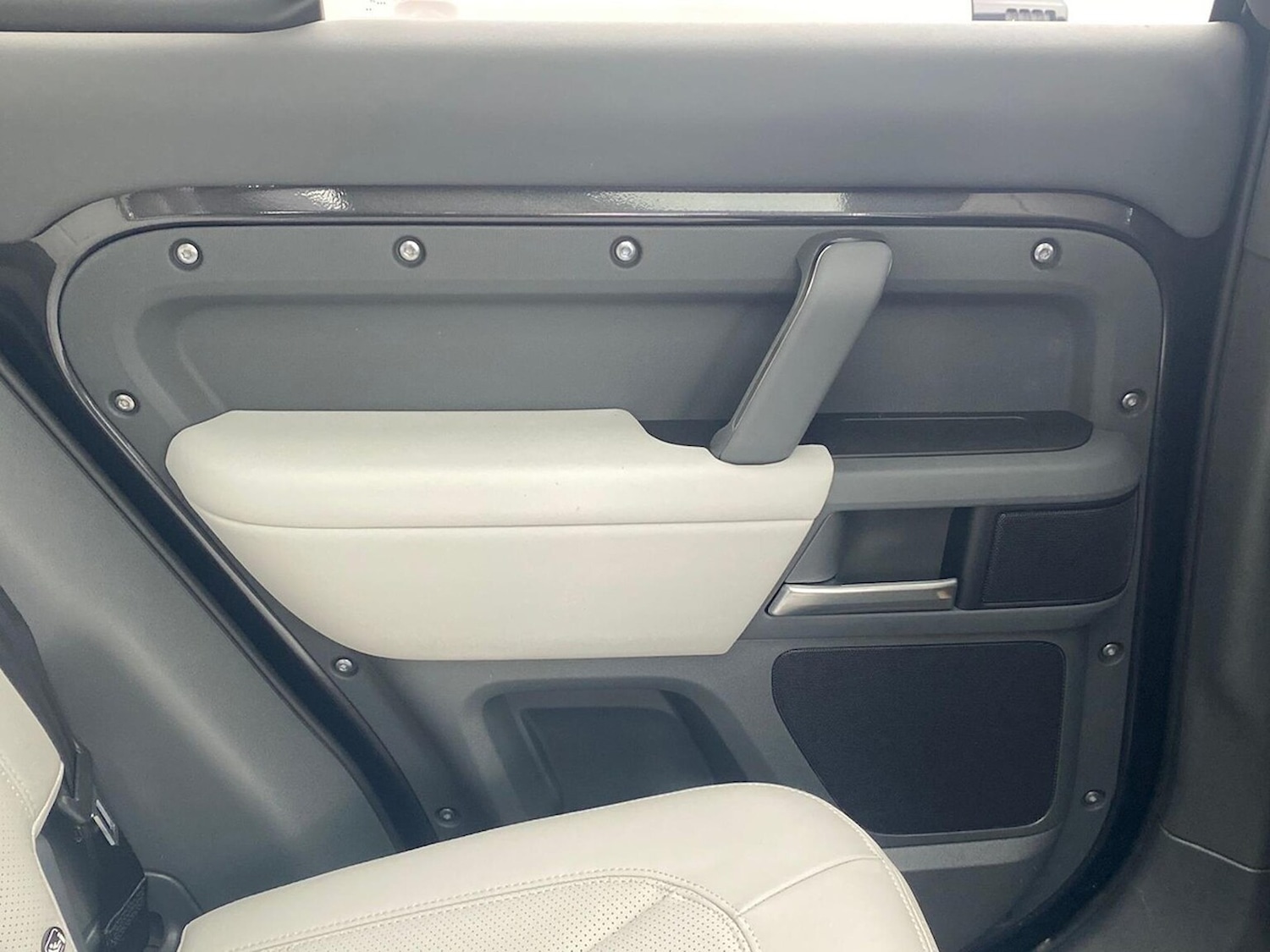 Used Land Rover Defender 2025 for sale - 78213695: Photo 40