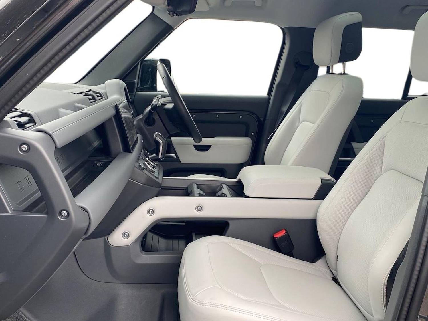 Used Land Rover Defender 2025 for sale - 78213695: Photo 5