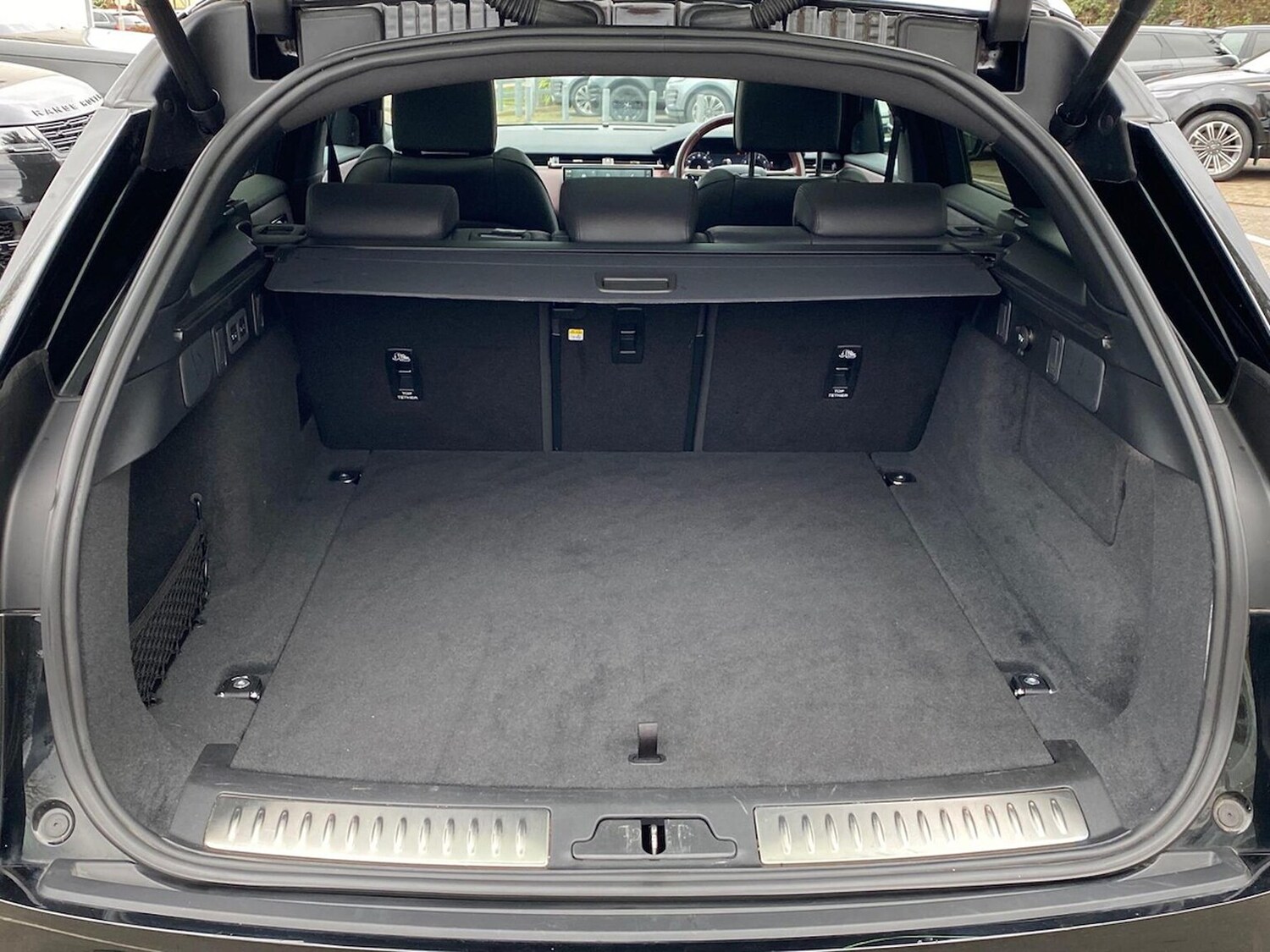 Used Land Rover Range Rover Velar 2023 for sale - 77487864: Photo 10