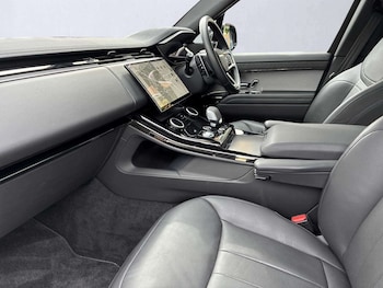 Used Land Rover Range Rover Sport 2023 for sale - 79380358: Photo