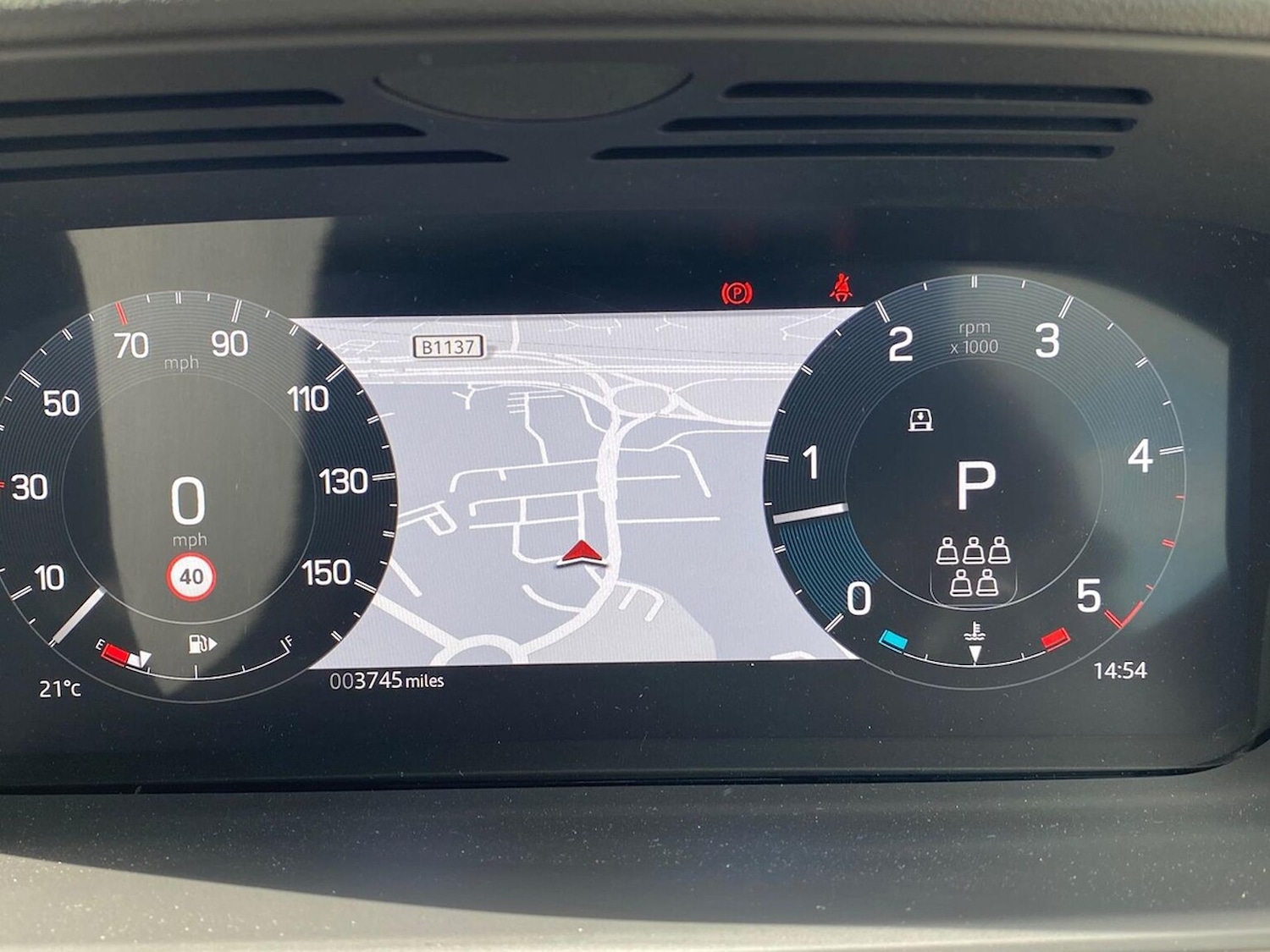 Used Land Rover Discovery 2025 for sale - 76114306: Photo 16