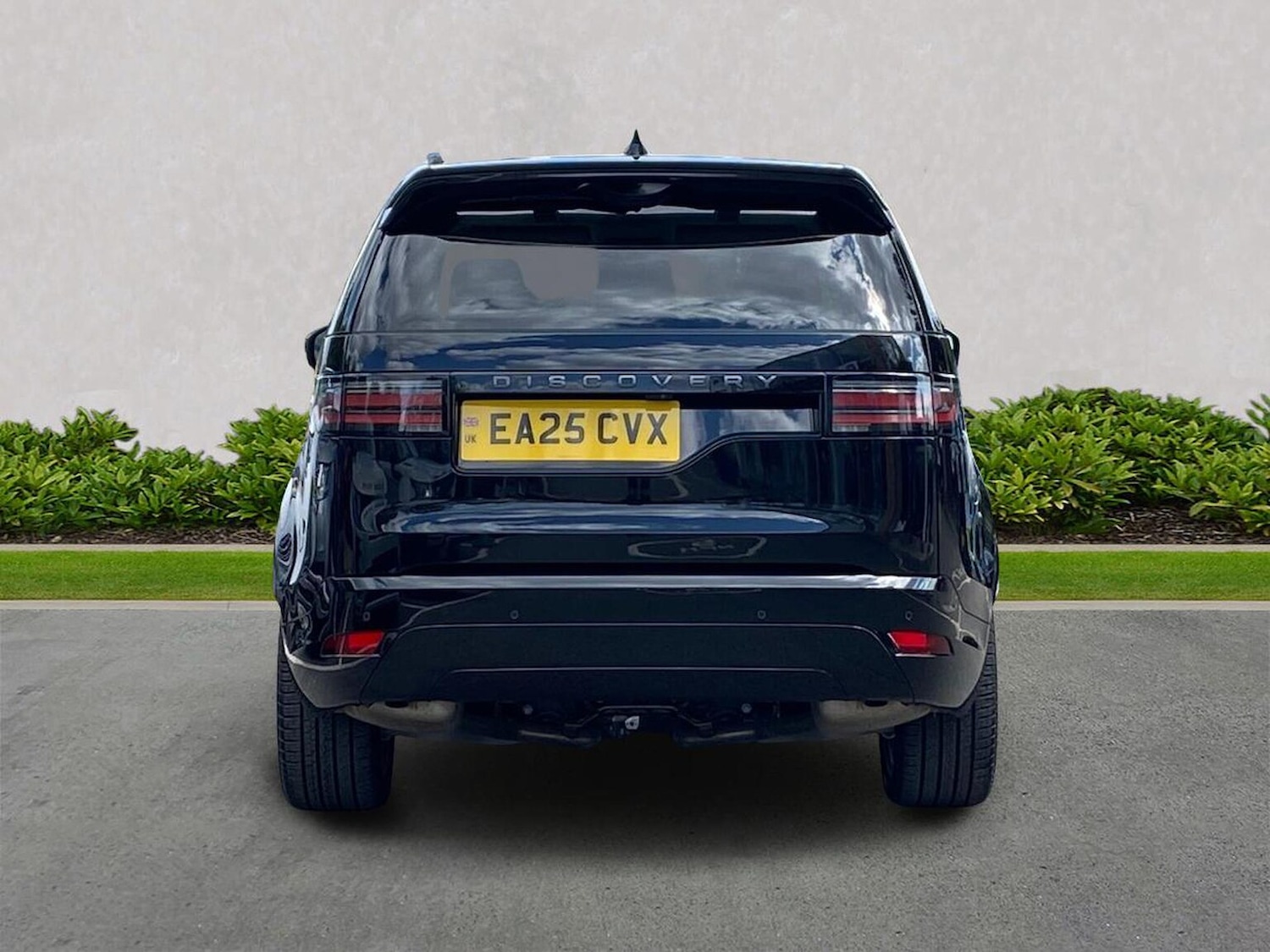 Used Land Rover Discovery 2025 for sale - 76114306: Photo 6