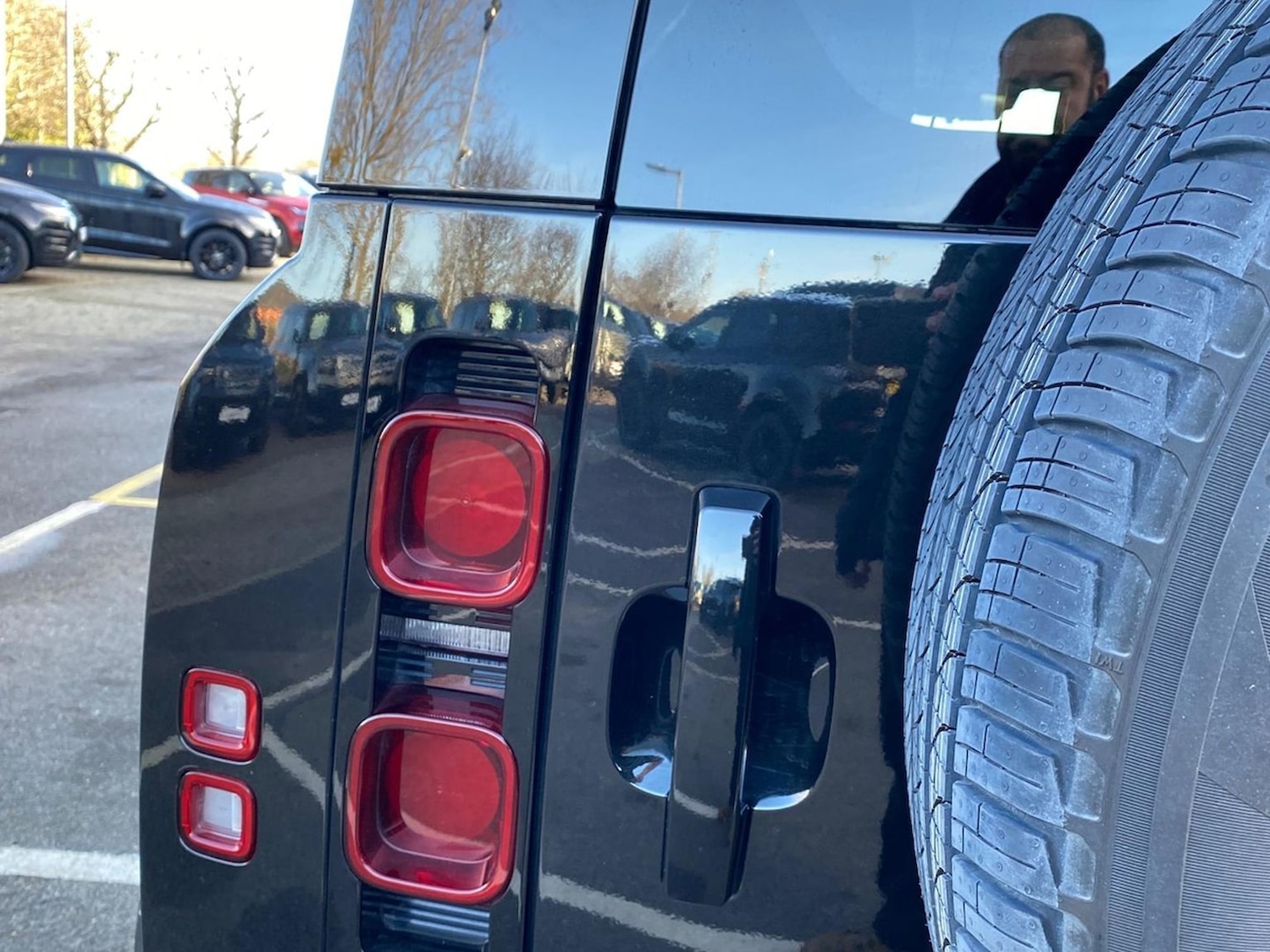 Used Land Rover Defender 2023 for sale - 76707521: Photo 26