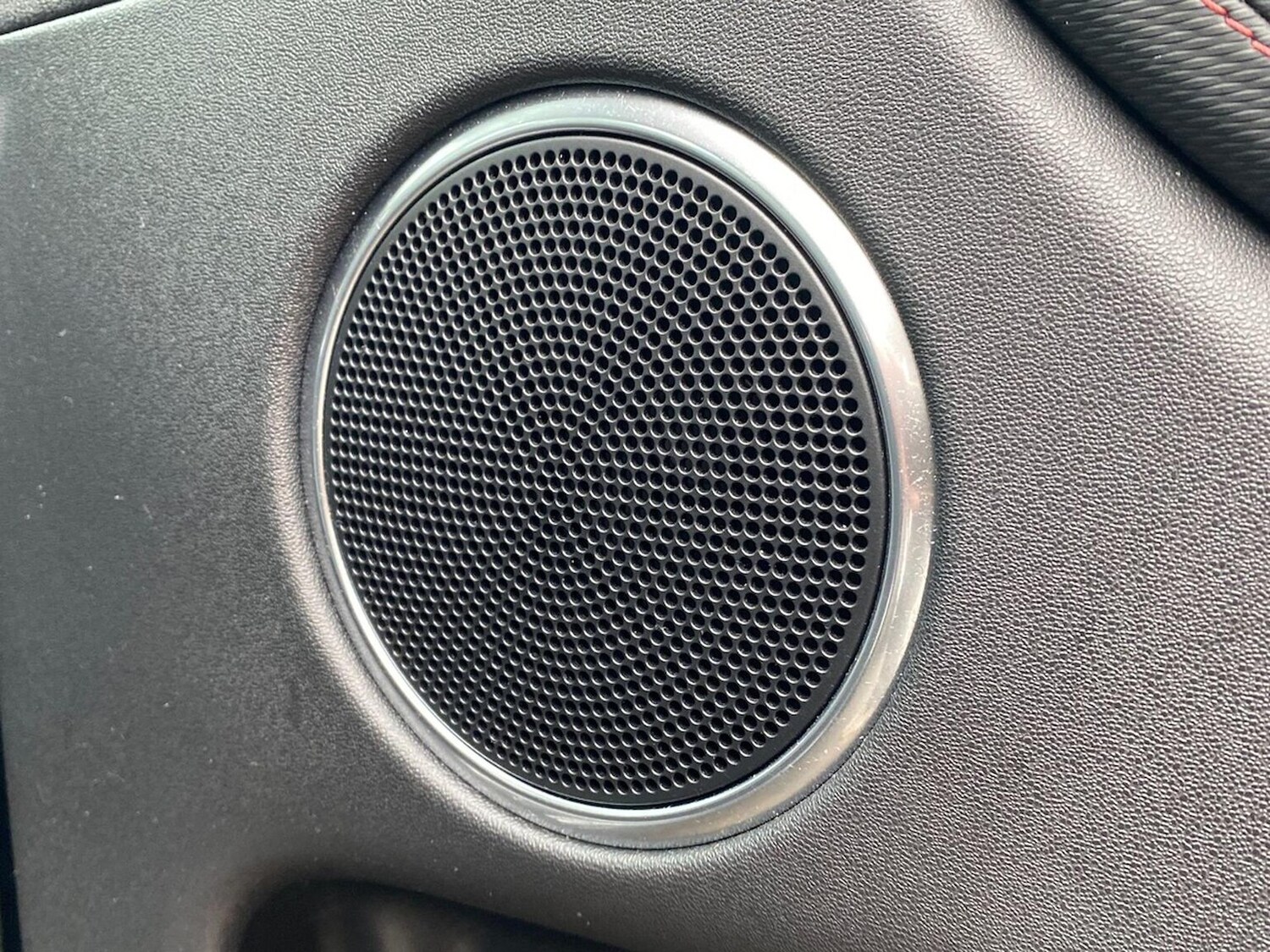 Used Land Rover Discovery Sport 2020 for sale - 76663805: Photo 23