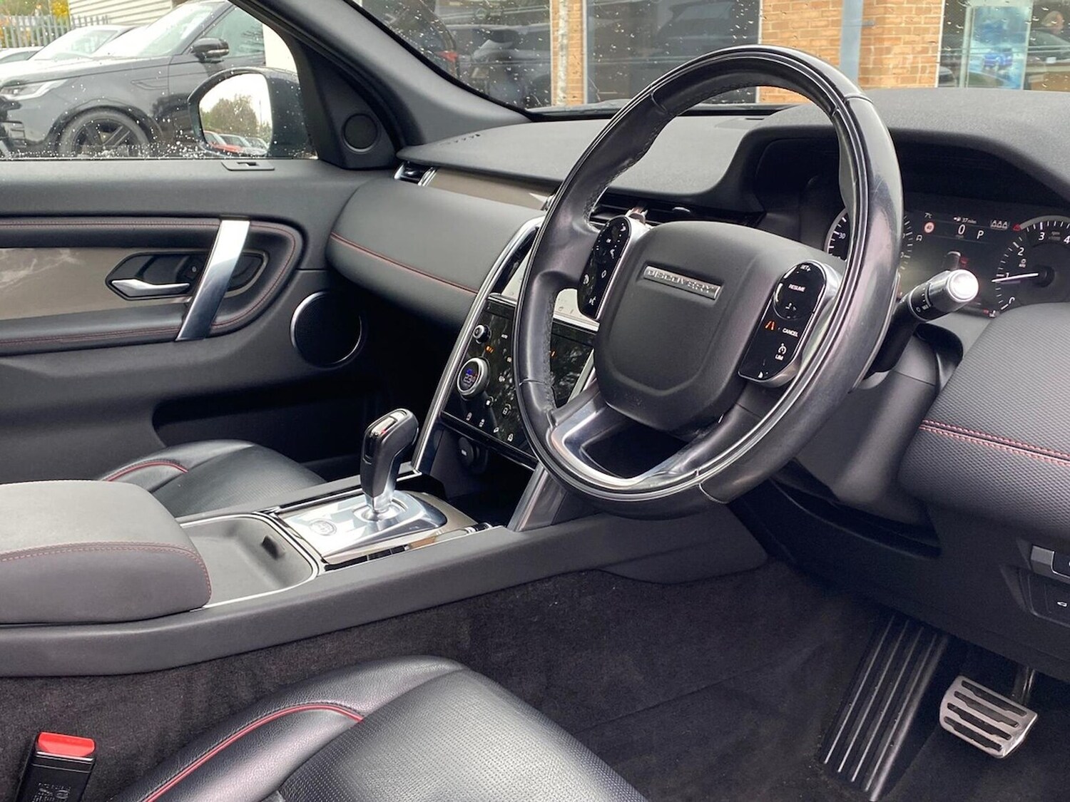 Used Land Rover Discovery Sport 2020 for sale - 76663805: Photo 32