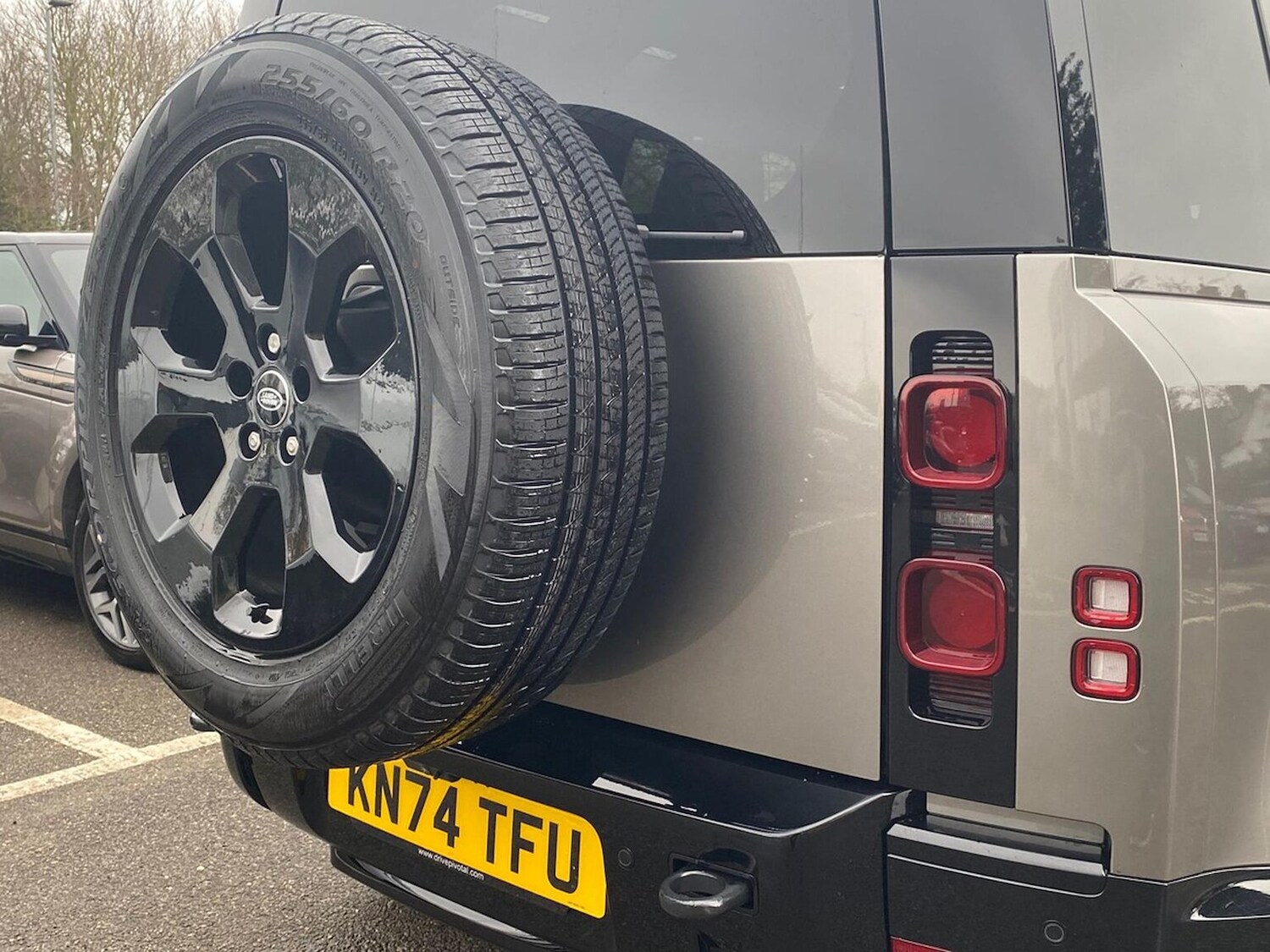 Used Land Rover Defender 2024 for sale - 77759380: Photo 26