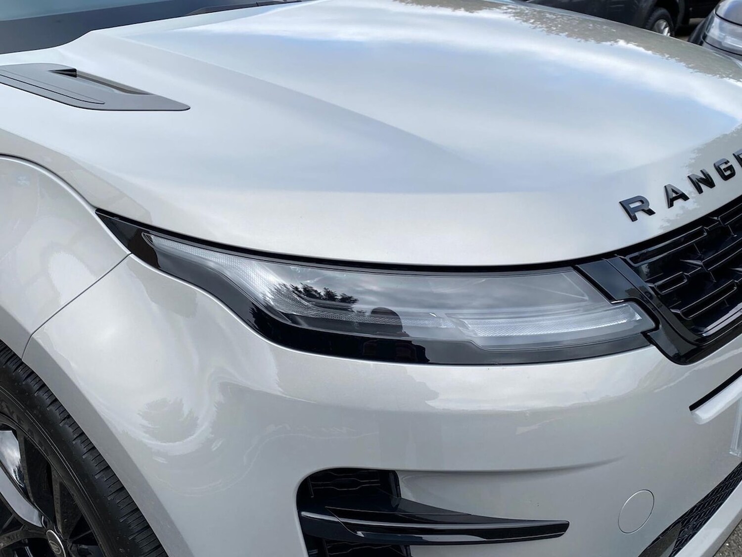 Used Land Rover Range Rover Evoque 2025 for sale - 76225122: Photo 17