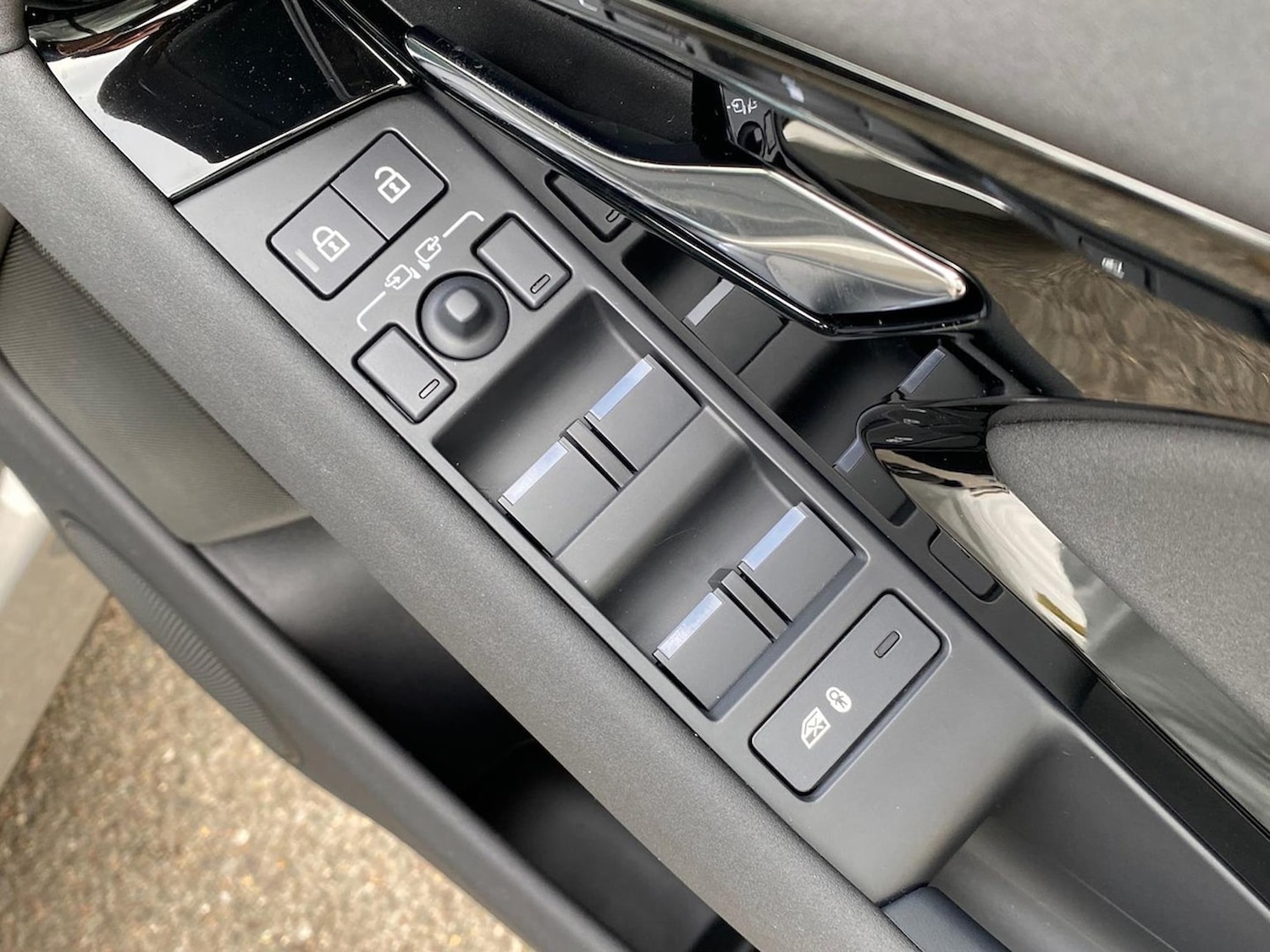 Used Land Rover Range Rover Evoque 2025 for sale - 76225122: Photo 25