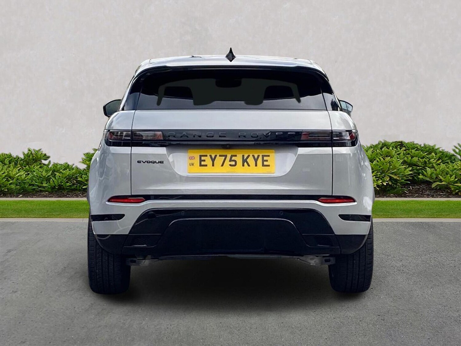 Used Land Rover Range Rover Evoque 2025 for sale - 76225122: Photo 6