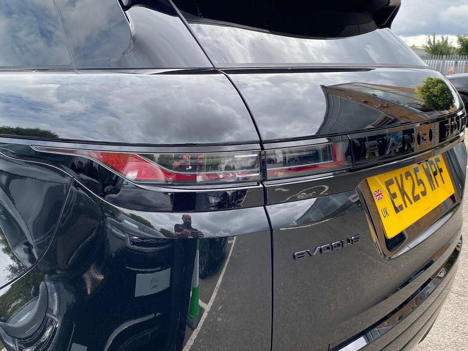 Used Land Rover Range Rover Evoque 2025 for sale - 76064343: Photo 19