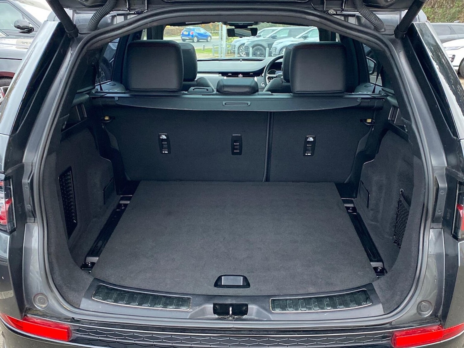 Used Land Rover Discovery Sport 2022 for sale - 76974555: Photo 10