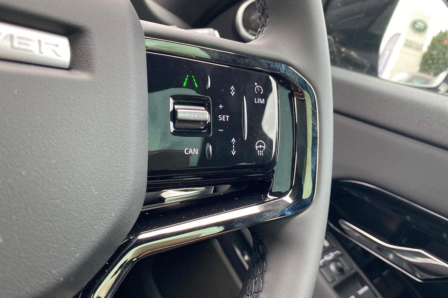 Used Land Rover Range Rover Evoque 2025 for sale - 77487906: Photo 26